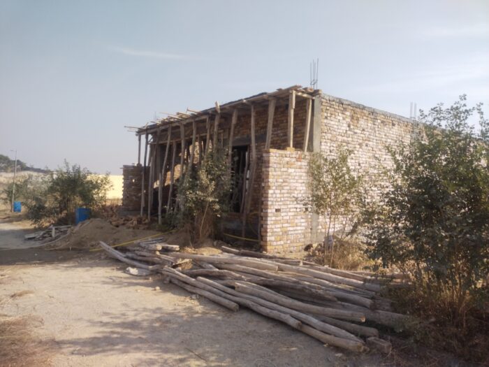 filter: 0; fileterIntensity: 0.0; filterMask: 0; module: a; 
hw-remosaic: 0; 
touch: (-1.0, -1.0); 
modeInfo: ; 
sceneMode: Auto; 
cct_value: 0; 
AI_Scene: (-1, -1); 
aec_lux: 73.68263; 
hist255: 0.0; 
hist252~255: 0.0; 
hist0~15: 0.0;