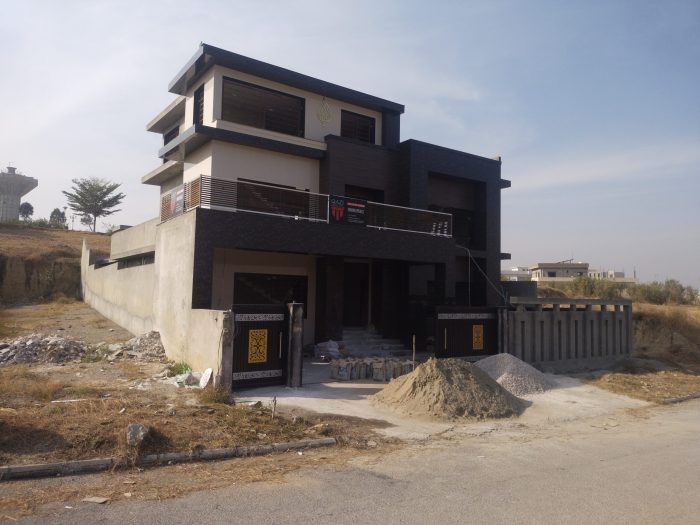 filter: -1; fileterIntensity: 0.0; filterMask: 0; module: a; 
hw-remosaic: 0; 
touch: (-1.0, -1.0); 
modeInfo: ; 
sceneMode: Auto; 
cct_value: 0; 
AI_Scene: (-1, -1); 
aec_lux: 409.1731; 
hist255: 0.0; 
hist252~255: 0.0; 
hist0~15: 0.0;