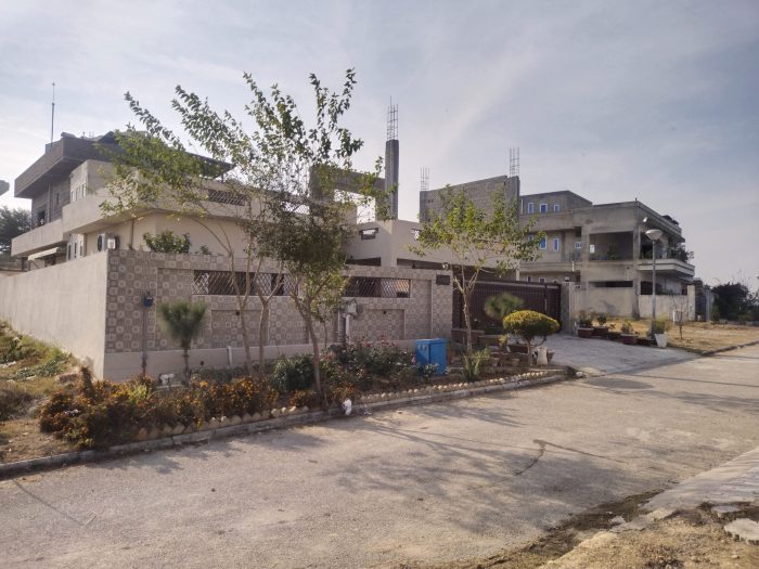 filter: 0; fileterIntensity: 0.0; filterMask: 0; module: a; 
hw-remosaic: 0; 
touch: (-1.0, -1.0); 
modeInfo: ; 
sceneMode: Hdr; 
cct_value: 0; 
AI_Scene: (6, -1); 
aec_lux: 53.643463; 
hist255: 0.0; 
hist252~255: 0.0; 
hist0~15: 0.0;